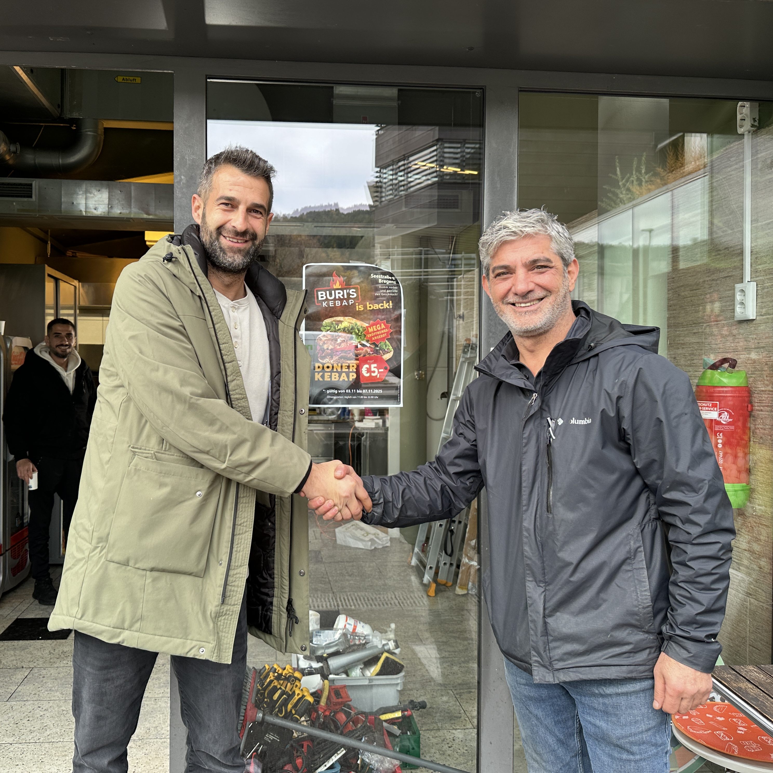 Es tut sich was im Imbiss-Lokal beim HTL-Kreisverkehr.