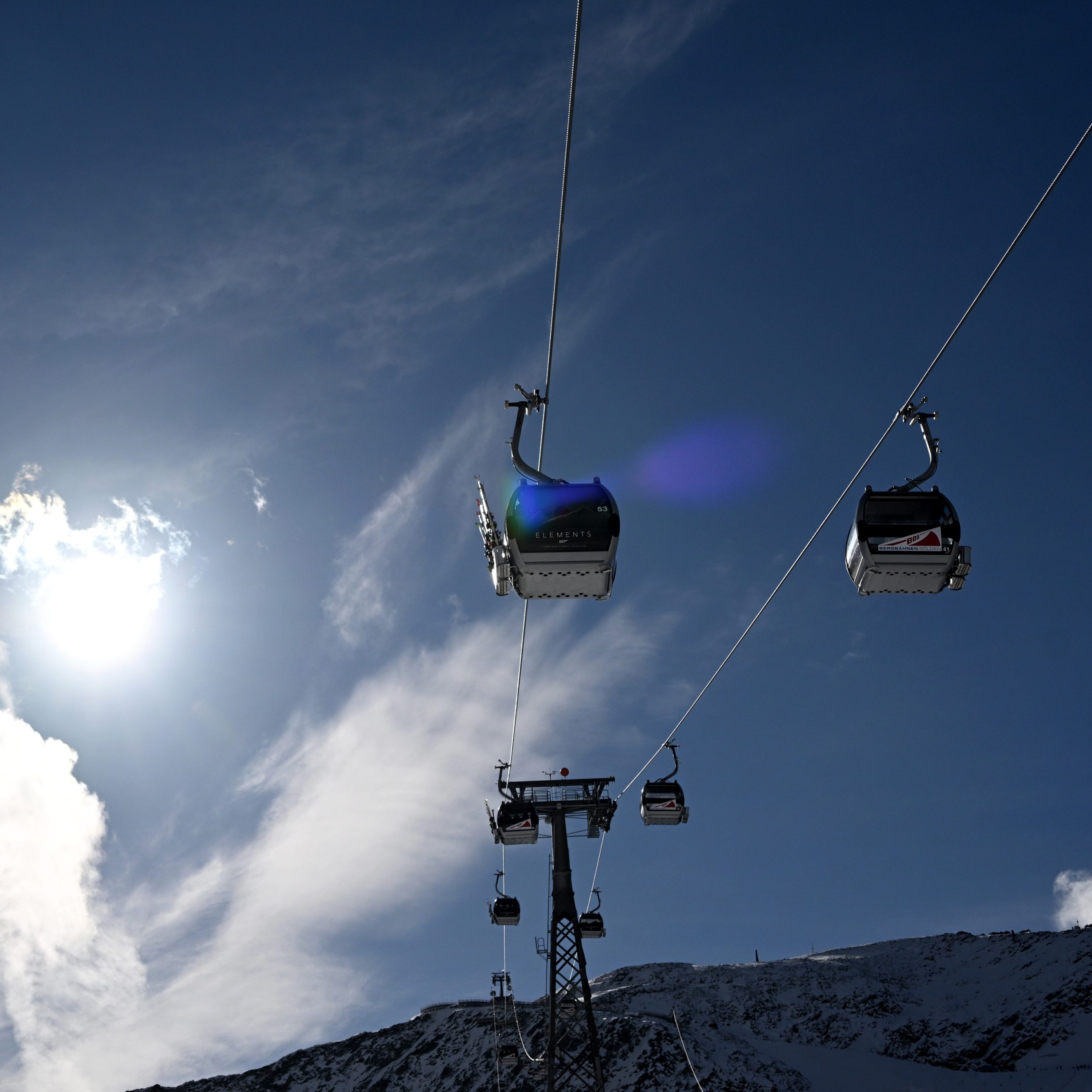 Alkohol und Abenteuerlust: Zwei Männer nächtigen auf Tiroler Gletscherpiste (Symbolbild)